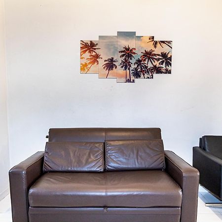 Studio Completo Na Praia De Copacabana Com Ar, Wifi, Netflix, Ate 4 Pessoas, Fundos Claro E Silencioso, Pauloangerami Pj135 Rio de Janeiro Exterior foto