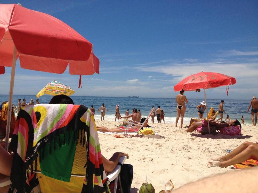 Studio Completo Na Praia De Copacabana Com Ar, Wifi, Netflix, Ate 4 Pessoas, Fundos Claro E Silencioso, Pauloangerami Pj135 Rio de Janeiro Exterior foto