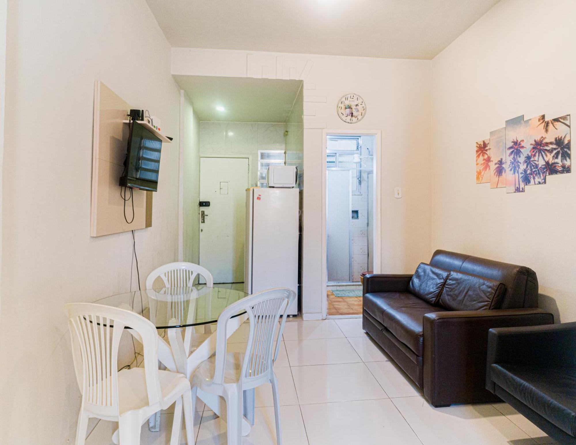 Studio Completo Na Praia De Copacabana Com Ar, Wifi, Netflix, Ate 4 Pessoas, Fundos Claro E Silencioso, Pauloangerami Pj135 Rio de Janeiro Exterior foto